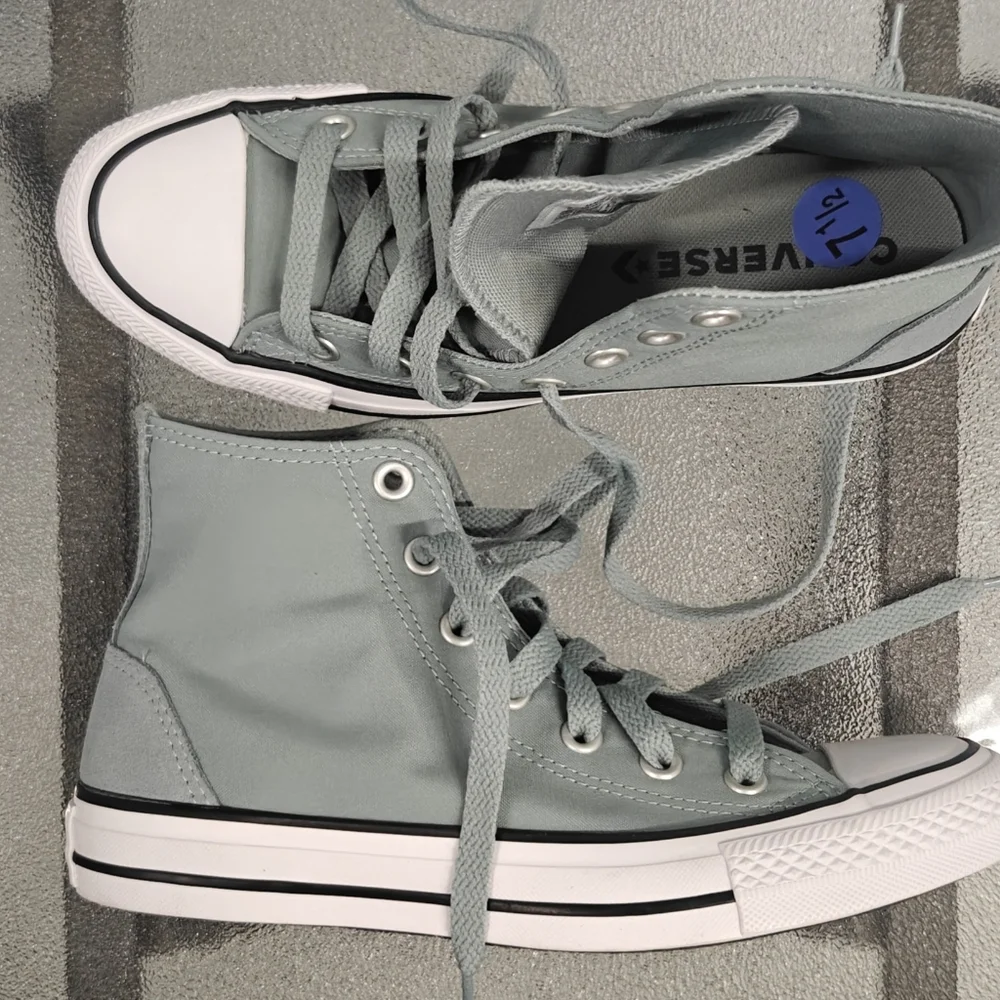 Converse Women's Chuck Taylor All Star Oil Slick Toe Cap Hi-Top Trainers Size7,5 - Picture 2 of 10